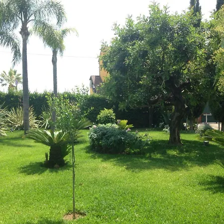 Fiorita Bed & Breakfast *